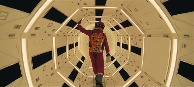 2001 A Space Odyssey - Corridor