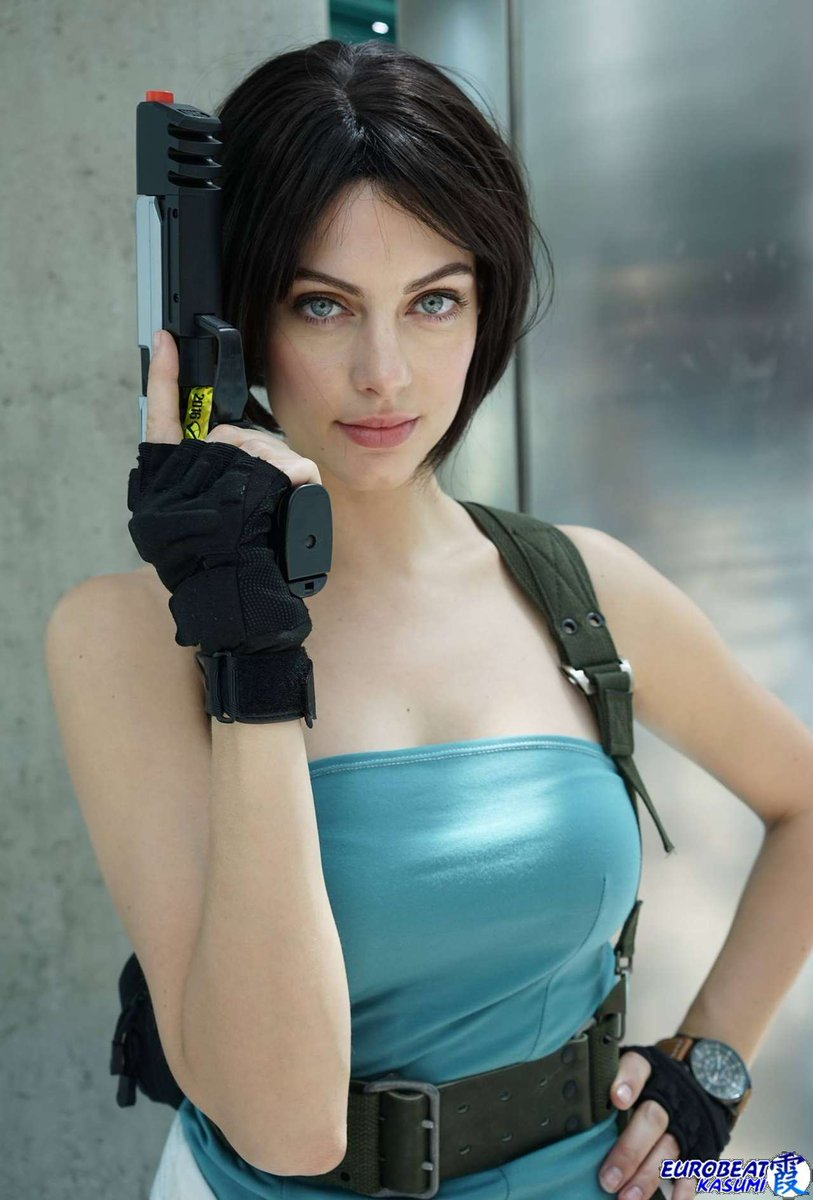 Julia Voth