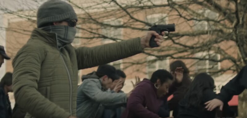 The Outsider - Gun