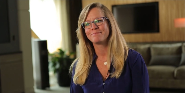 Shannon Loftis, GM Of Microsoft Studios Berates Woman And Calls Her “Fat Ass” For Not Wanting Guns  Banned