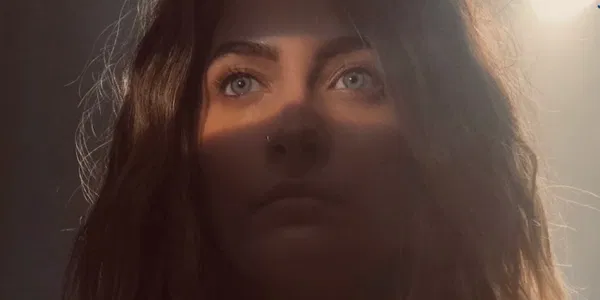 Habit, Movie About Lesbian Jesus Starring Bella Thorne, Paris Jackson Receives Opposition From Christian Groups